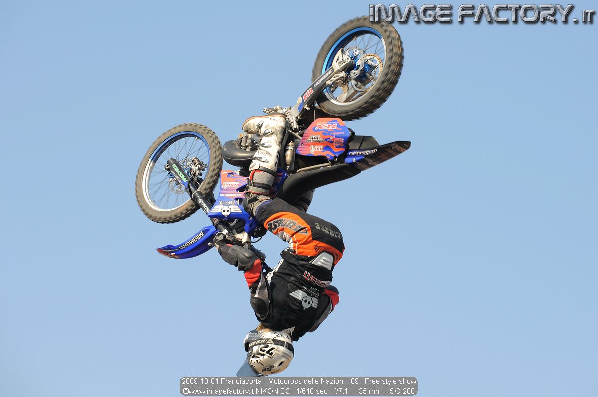 2009-10-04 Franciacorta - Motocross delle Nazioni 1091 Free style show